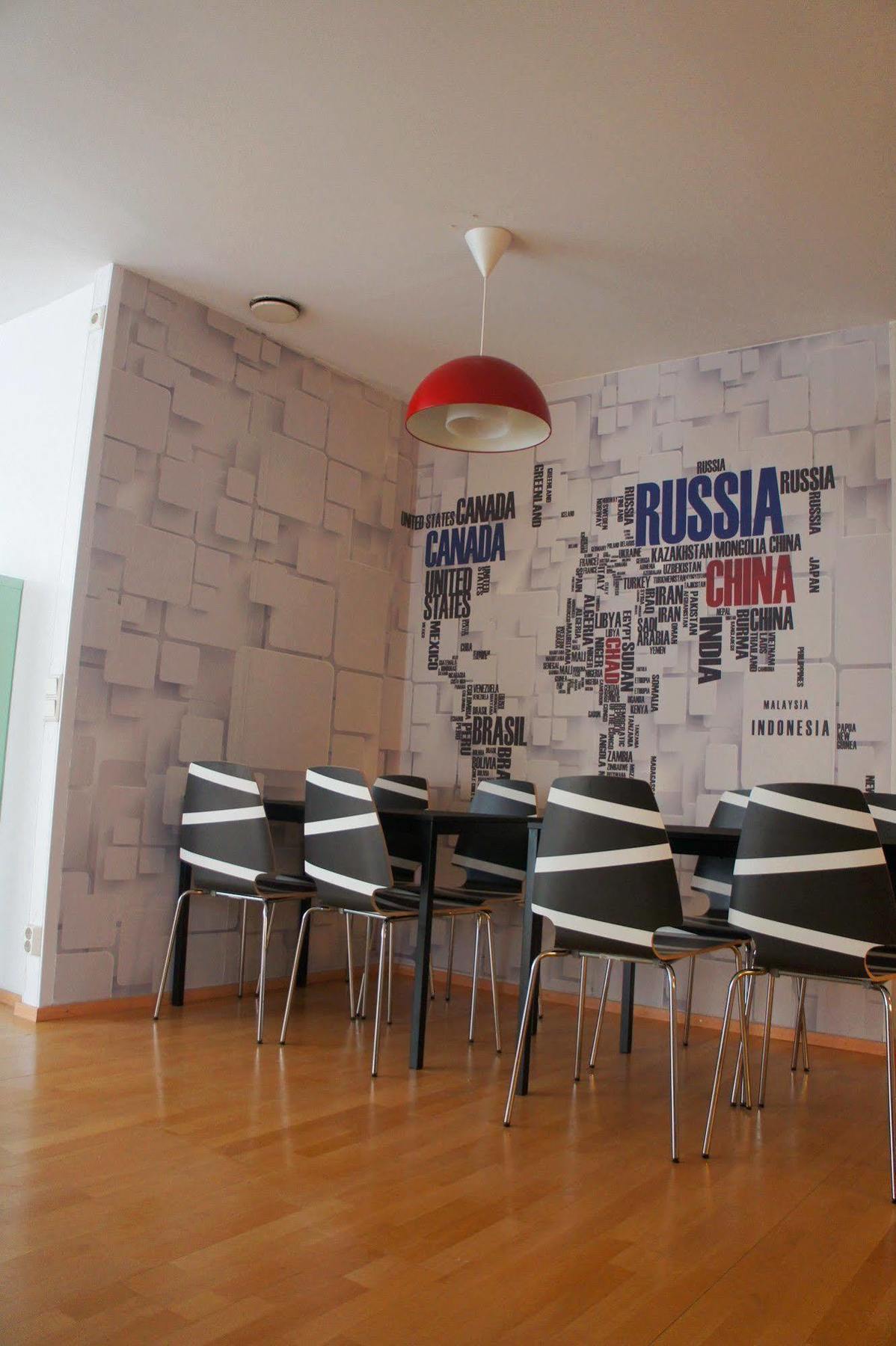 Sweetdream Guesthouse Helsinki Exterior photo